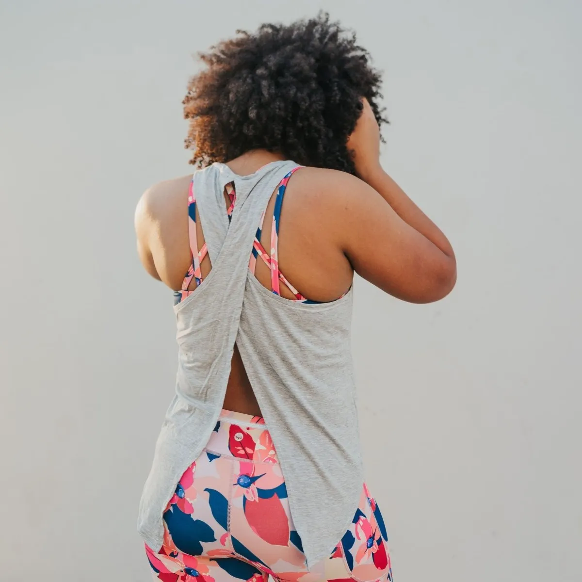 Cross Back Tank - Heathered Gray