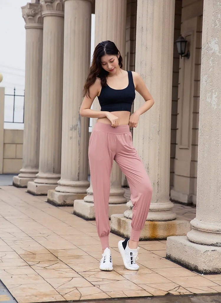 Loose letter track pants